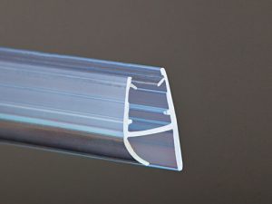 Perfil cerramientos acristalado gran resistencia UV. Perfiles plásticos Polinter, S.A.